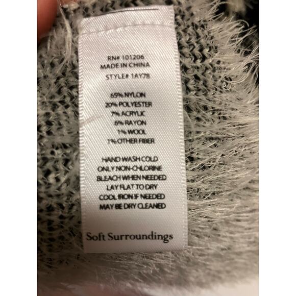 Soft Surroundings One Size Aztec Print Beige Black Wool Fuzzy Topper Caftan - Picture 5 of 9